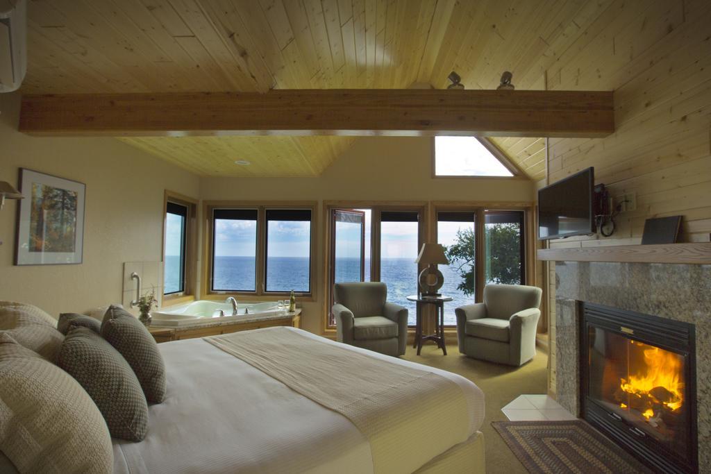 Bluefin Bay On Lake Superior Tofte Экстерьер фото